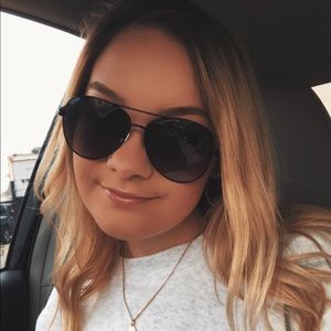 Meet your Posher, Tristen